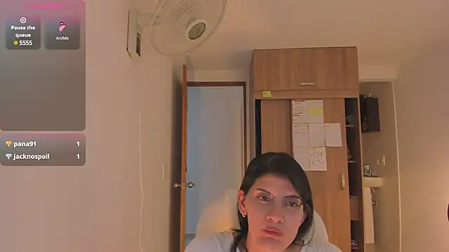 Snapshot of misstoya chatting on 12-05-24, 01:03 misstoya online show from 12-05-24, 01:03