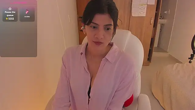 Snapshot of misstoya chatting on 12-07-24, 11:45 misstoya online show from 12-07-24, 11:45