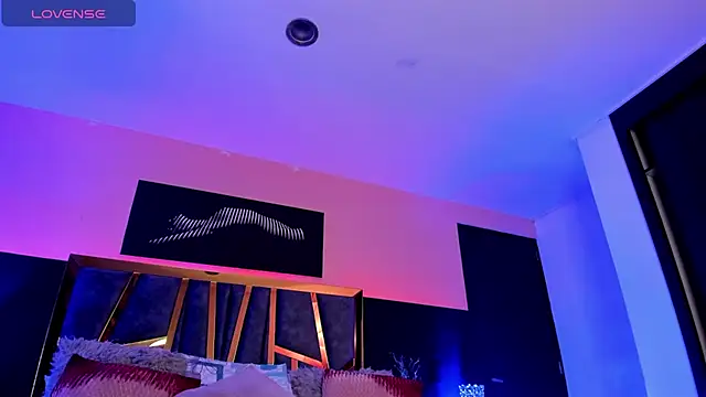 ChloeConnorr online show from 12-02-25, 06:41