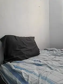 Snapshot of culitotragon24 chatting on 01-14-26, 05:18 culitotragon24 online show from 01-14-26, 05:18