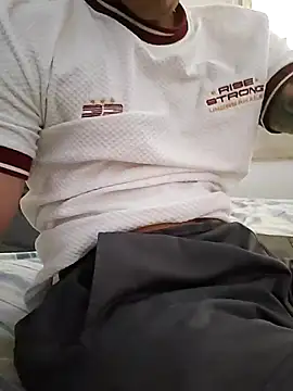 Snapshot of culitotragon24 chatting on 01-18-26, 07:28 culitotragon24 online show from 01-18-26, 07:28