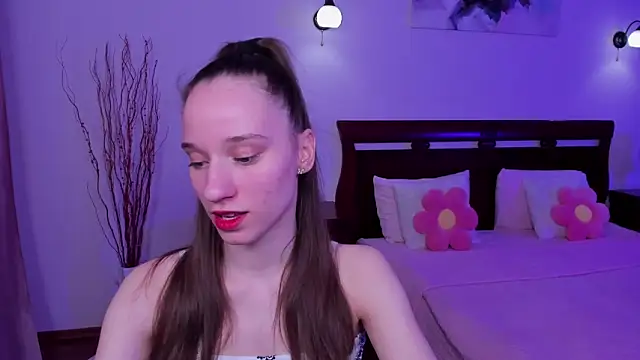 StaceySunny online show from 03-04-26, 05:08