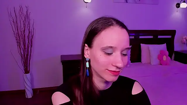 StaceySunny online show from 03-28-26, 05:23