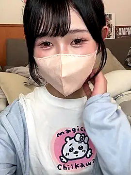 Conatsu online show from 10-30-25, 05:42