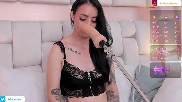 AndreaValencia online show from 02-28-25, 11:23