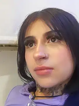 Snapshot of Bonnye_star chatting on 12-09-24, 03:50 Bonnye star online show from 12-09-24, 03:50