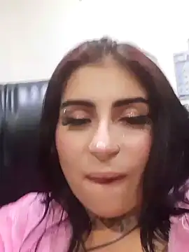 Snapshot of Bonnye_star chatting on 12-21-24, 10:40 Bonnye star online show from 12-21-24, 10:40