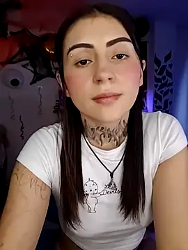 Snapshot of Bonnye_star chatting on 10-10-25, 09:58 Bonnye star online show from 10-10-25, 09:58