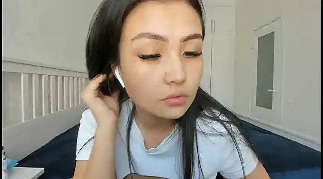 Snapshot of Missykitty01 chatting on 01-31-25, 08:01 Missykitty01 online show from 01-31-25, 08:01