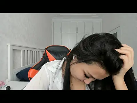 Snapshot of Missykitty01 chatting on 11-07-25, 07:52 Missykitty01 online show from 11-07-25, 07:52