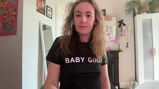 Littlelolo60 online show from 04-28-26, 08:41