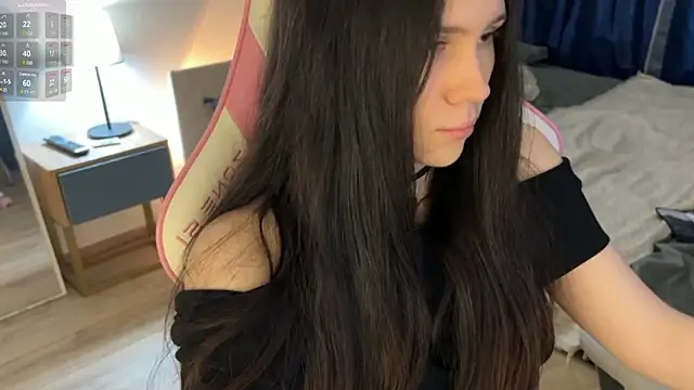 jennetdoll online show from 02-15-25, 02:00