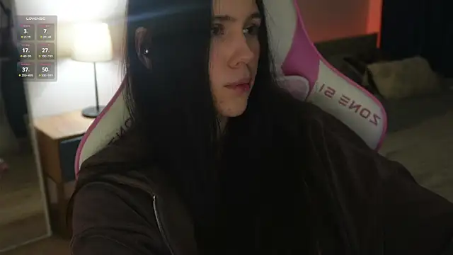 jennetdoll online show from 02-18-25, 07:52