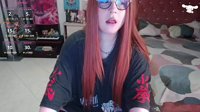 Snapshot of Avril2001 chatting on 10-17-25, 03:10 Avril2001 online show from 10-17-25, 03:10