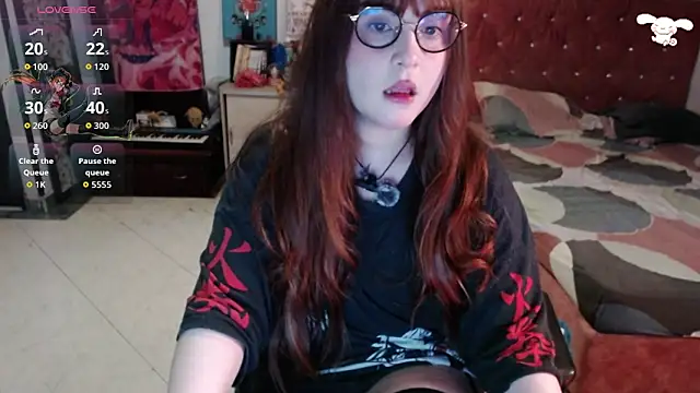 Avril2001 online show from 04-09-26, 02:33