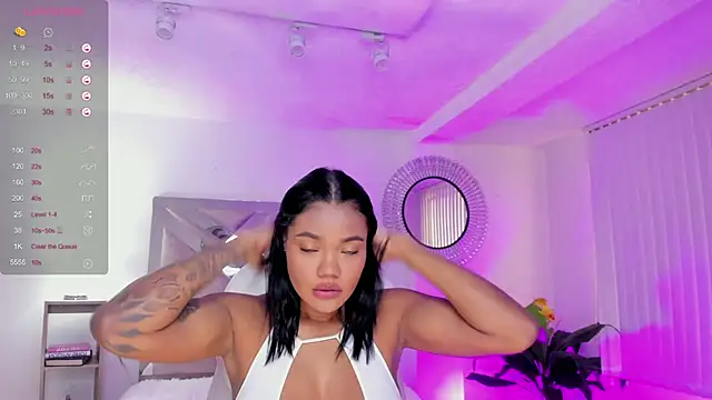 Snapshot of madisson_davon chatting on 12-28-24, 01:59 madisson davon online show from 12-28-24, 01:59