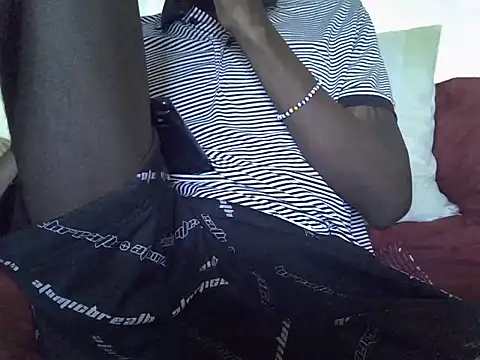 Delicious-D online show from 02-25-25, 08:25