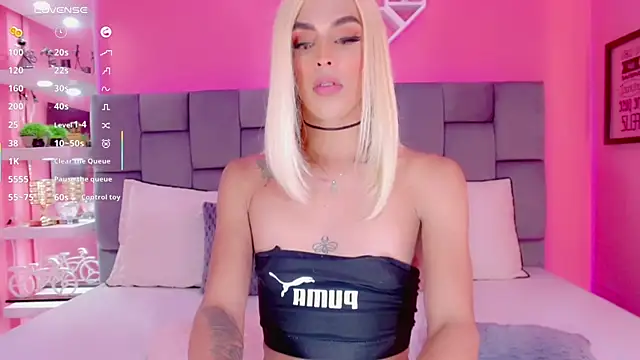 Snapshot of AlanaBekeer chatting on 02-03-25, 11:36 AlanaBekeer online show from 02-03-25, 11:36