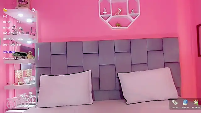 Snapshot of AlanaBekeer chatting on 03-03-25, 08:54 AlanaBekeer online show from 03-03-25, 08:54