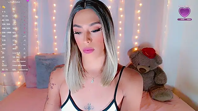 Snapshot of AlanaBekeer chatting on 09-12-25, 11:04 AlanaBekeer online show from 09-12-25, 11:04