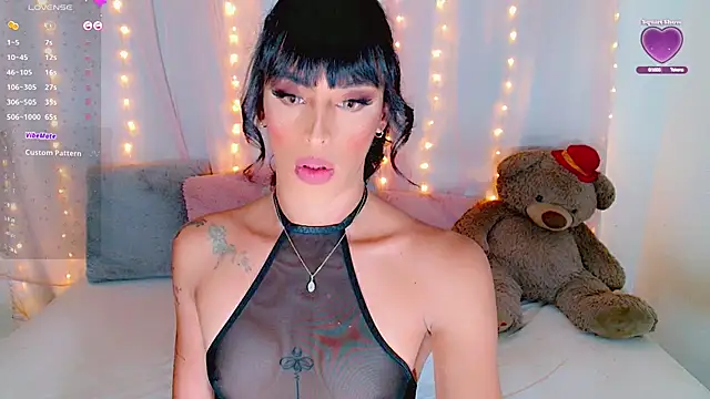 Snapshot of AlanaBekeer chatting on 09-26-25, 10:03 AlanaBekeer online show from 09-26-25, 10:03