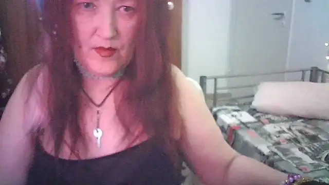 Snapshot of SabrinaXlovess chatting on 05-25-26, 06:14 SabrinaXlovess online show from 05-25-26, 06:14