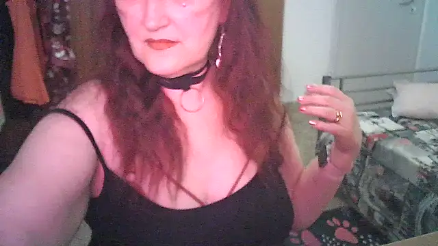 Snapshot of SabrinaXlovess chatting on 06-04-26, 04:35 SabrinaXlovess online show from 06-04-26, 04:35