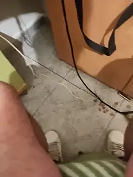 skrigul12 online show from 01-24-25, 02:39