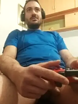 skrigul12 online show from 02-08-26, 12:19