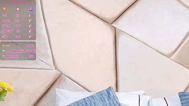 Camille Torres online show from 09-26-25, 02:21