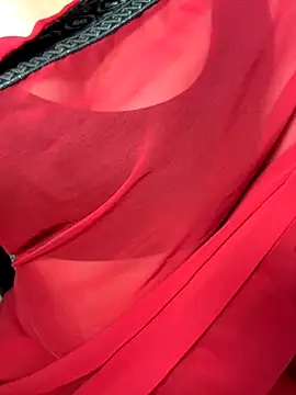 Snapshot of VR_here_4U chatting on 11-21-25, 01:54 VR here 4U online show from 11-21-25, 01:54