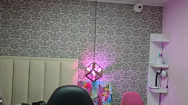 Snapshot of Kittytimberlake chatting on 02-25-25, 11:30 Kittytimberlake online show from 02-25-25, 11:30