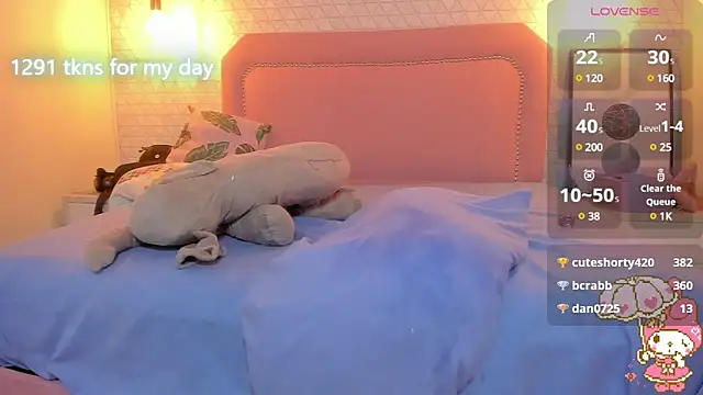 Snapshot of Kittytimberlake chatting on 03-07-25, 08:33 Kittytimberlake online show from 03-07-25, 08:33