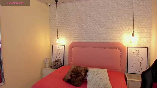 Snapshot of Kittytimberlake chatting on 11-04-25, 12:04 Kittytimberlake online show from 11-04-25, 12:04