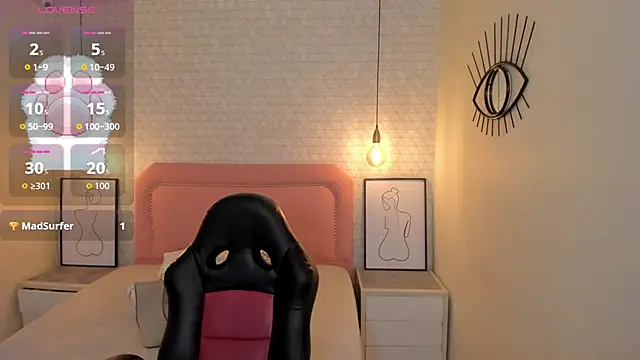 Snapshot of Kittytimberlake chatting on 11-13-25, 12:37 Kittytimberlake online show from 11-13-25, 12:37