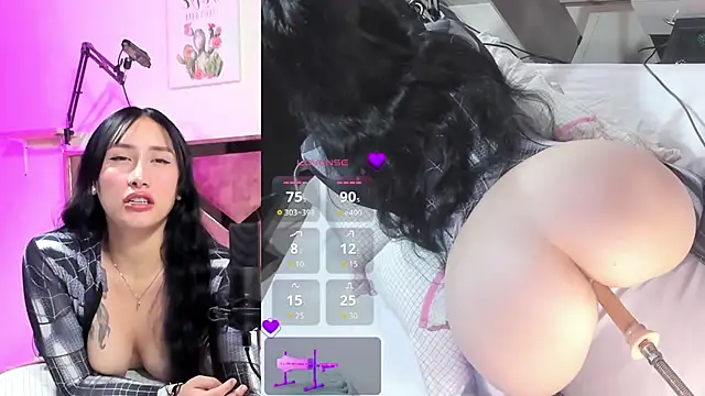 lili moonn online show from 10-24-25, 11:06