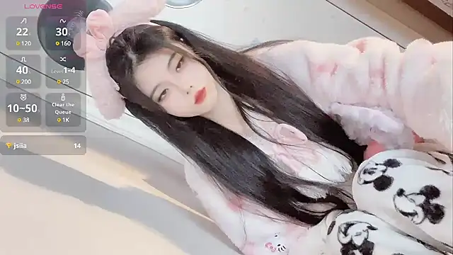 Qedgjwyz1 online show from 01-13-25, 12:02