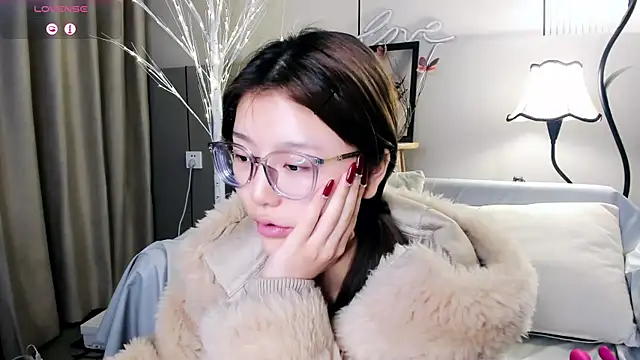 Momoever123456 online show from 03-08-25, 02:40