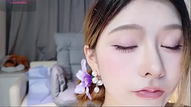 Momoever123456 online show from 11-30-25, 02:32