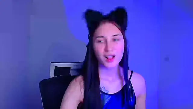 Snapshot of Jennifer_Blum chatting on 12-05-24, 06:33 Jennifer Blum online show from 12-05-24, 06:33