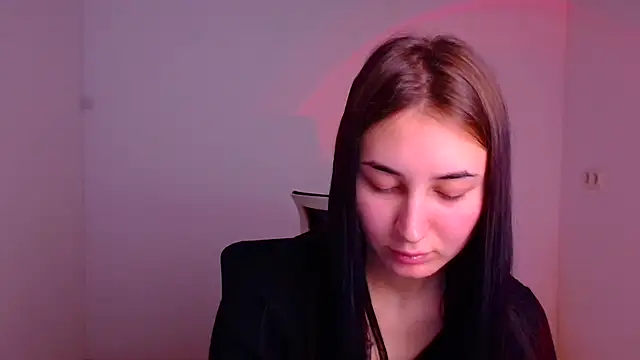 Snapshot of Jennifer_Blum chatting on 01-15-25, 09:02 Jennifer Blum online show from 01-15-25, 09:02