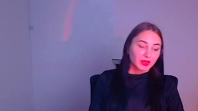 Snapshot of Jennifer_Blum chatting on 01-31-25, 03:11 Jennifer Blum online show from 01-31-25, 03:11