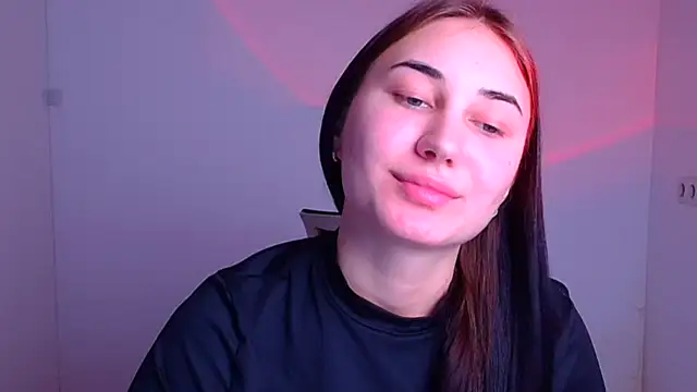 Snapshot of Jennifer_Blum chatting on 02-02-25, 08:57 Jennifer Blum online show from 02-02-25, 08:57