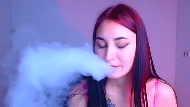 Snapshot of Jennifer_Blum chatting on 02-04-25, 03:15 Jennifer Blum online show from 02-04-25, 03:15