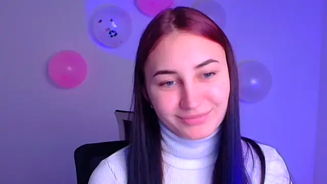 Snapshot of Jennifer_Blum chatting on 02-14-25, 06:29 Jennifer Blum online show from 02-14-25, 06:29