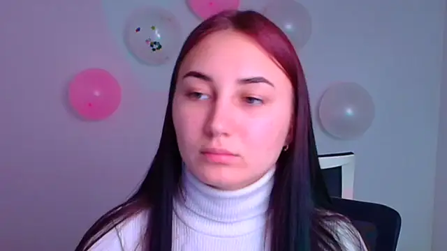 Snapshot of Jennifer_Blum chatting on 02-15-25, 12:48 Jennifer Blum online show from 02-15-25, 12:48