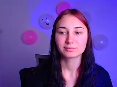 Snapshot of Jennifer_Blum chatting on 02-16-25, 06:10 Jennifer Blum online show from 02-16-25, 06:10