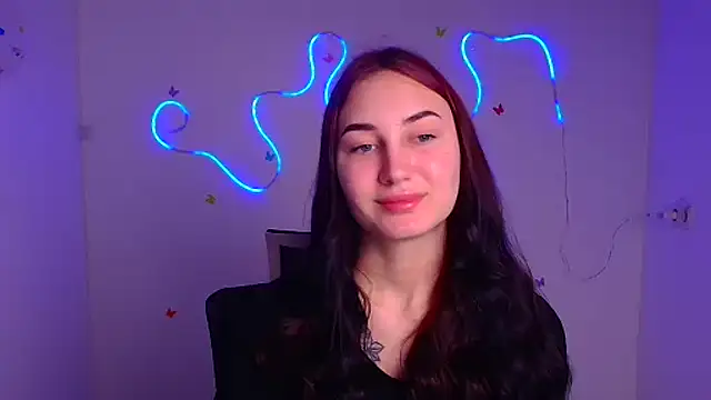 Snapshot of Jennifer_Blum chatting on 03-07-25, 06:02 Jennifer Blum online show from 03-07-25, 06:02