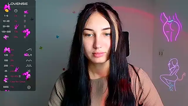 Snapshot of Jennifer_Blum chatting on 09-19-25, 04:47 Jennifer Blum online show from 09-19-25, 04:47