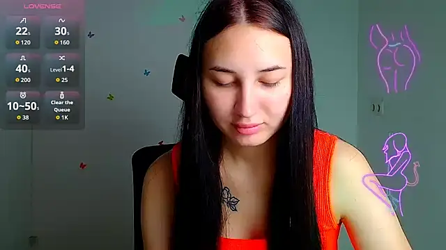 Snapshot of Jennifer_Blum chatting on 09-24-25, 05:22 Jennifer Blum online show from 09-24-25, 05:22